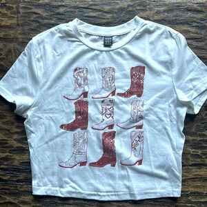 Brand new cowgirl crop T-shirt, Short sleeve medium